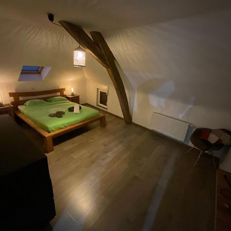 Maison 3 Chambres Proximite Aeroport Et Grand Axes Charleroi Eksteriør bilde